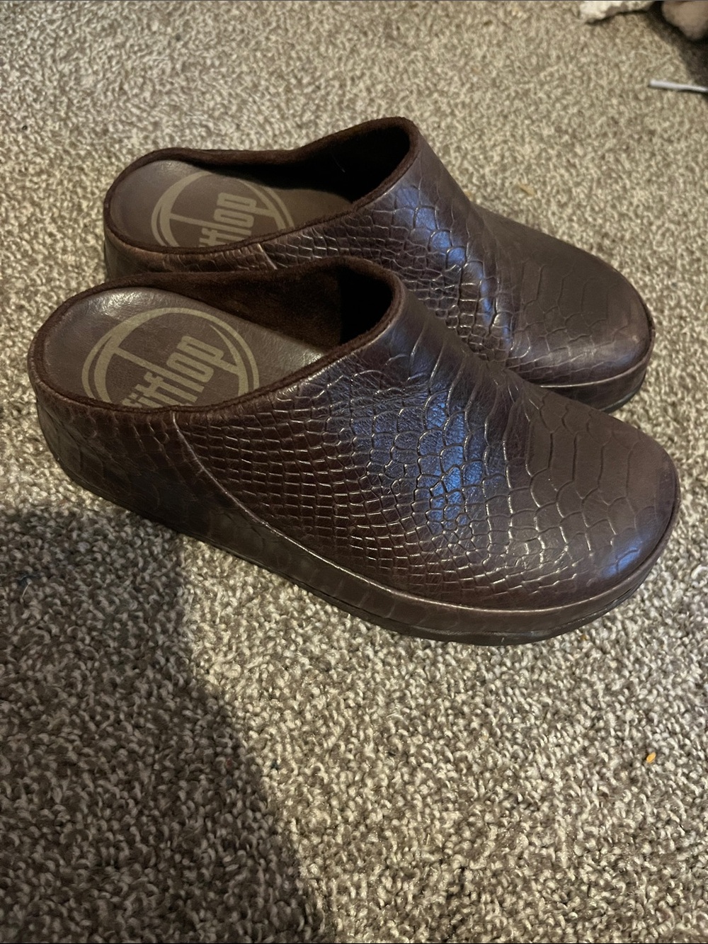 Fitflop Shuv Snakeskin Brown Slip-On Clogs SZ 6 Leather
